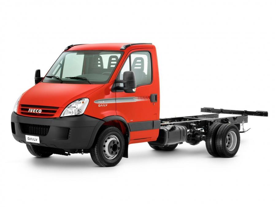  Iveco Daily Chassis 2006 года  (фото 1 из 3)